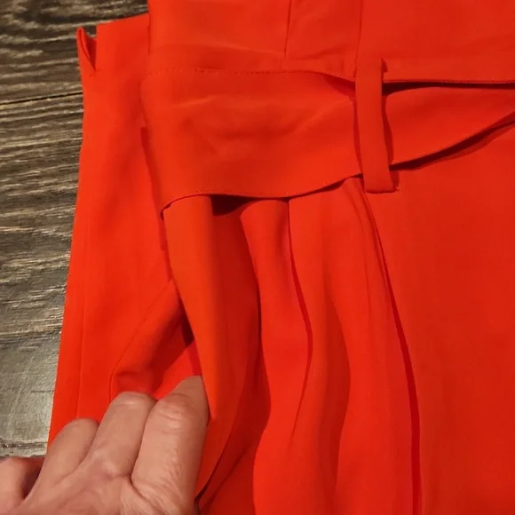 â¤ď¸ NWT! BODEN MELINDA HIGH RISE PLEATED TIE WAIST FLOWY TAPERED PAPERBAG PANTS - Picture 13 of 14